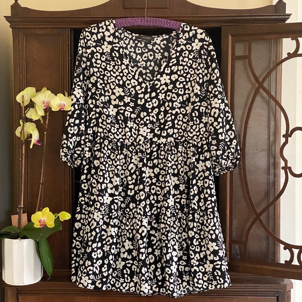 Primark I Black & White Floral Tiered Smock Dress